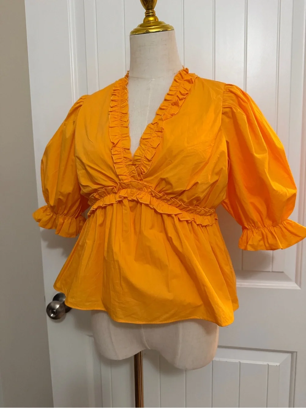 Hyacinth House Tuckernuck Ruffles Puff Sleeve Mustard/Yellow/Orange Top XS